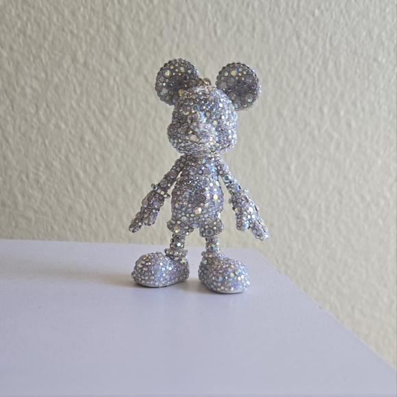 BaubleBar Accessories - Mickey Mouse Baublebar Keychain